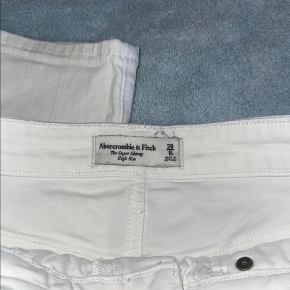 White Denim Jeans - Picture 2 of 7